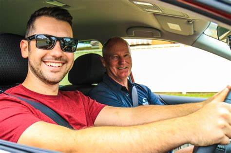 Choose The Best Instructor Learners Driving Lessons In Sunshine Coast