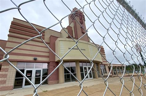 Demolition of Regal Countryside in Sterling begins - The Burn
