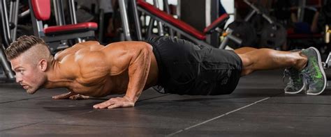 Pushups An Exercise That Makes More Muscle Groups Work Ledmain