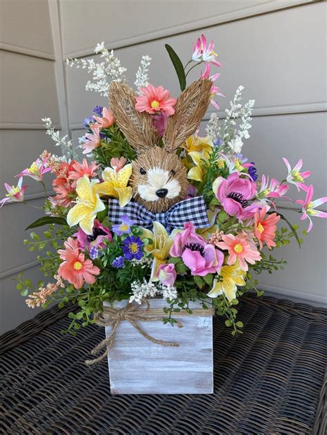 Easter Centerpiece Easter Arrangement Flower Arrangement Etsy