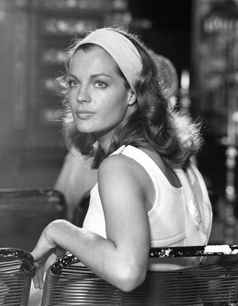 L Interview Vanity Flash Back De Romy Schneider Elle