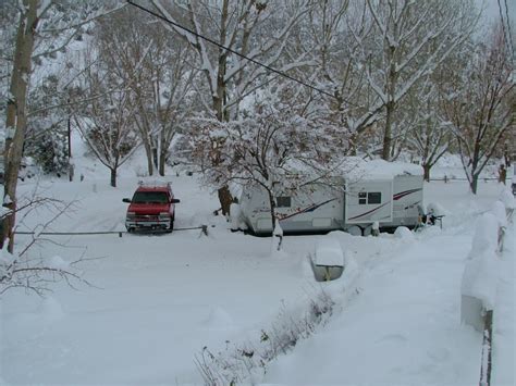 how to prepare for winter camping in an rv motorhome