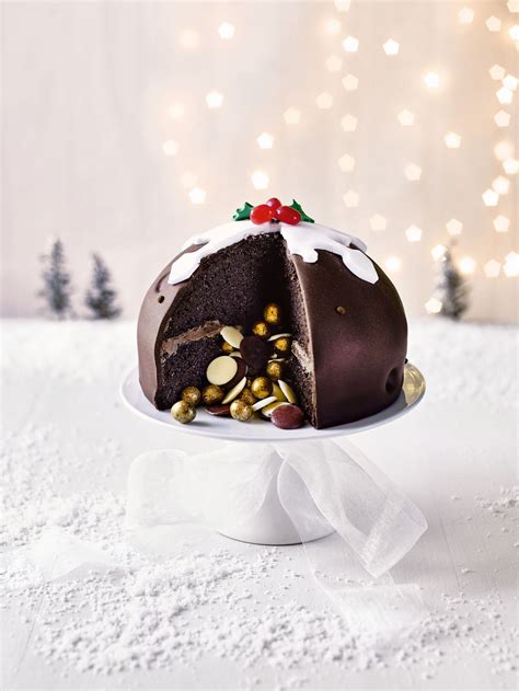 Waitrose Chocolate Christmas Pudding Pinata Cake ~ £25 ~ No Recipe