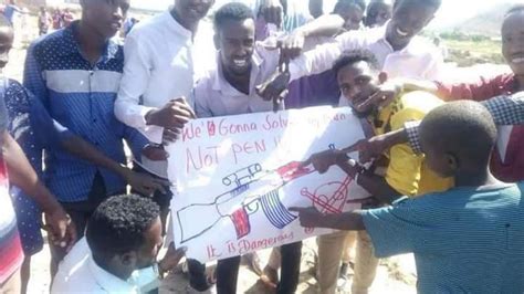 Somalis In Sitti Zone Protesting Against Ethiopia Translation Below Rethiopia