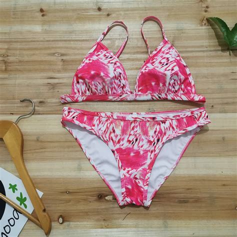 Swimle 2019 New Summer Women Solid Bikini Set Push Up Unpadded Bra