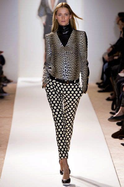 Emanuel Ungaro Fall 2013 Ready To Wear Collection Vogue Fashion Week