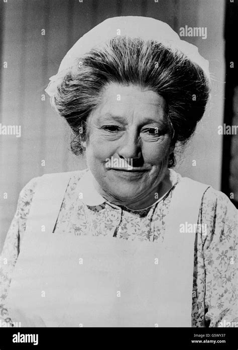 Angela Baddeley As Mrs Bridges Stock Photo Alamy