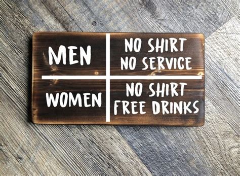 Hommes No Shirt No Service Women No Shirt Free Drinks Wood Etsy