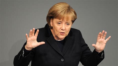 Haushaltsdebatte Im Bundestag Merkel Gibt Die Euro Fighterin Der Spiegel