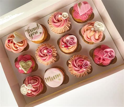 27 Adorable Mothers Day Cupcake Decoration Ideas