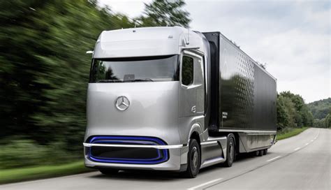 Daimler Und Volvo Starten Brennstoffzellen Kooperation