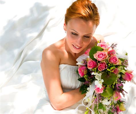 Beautiful Bride Good Morning Pretty Beautyful Hand Flowers Beauty Face Hd Wallpaper Peakpx