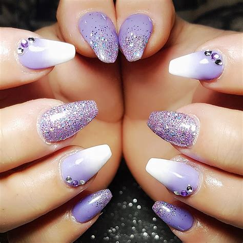 Chiêm Ngưỡng Mẫu Ombre Nails Purple And White được Yêu Thích Nhất