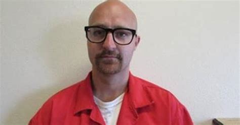 Wyoming Prison Escapee Robert Simpson Captured In Dallas Cbs Texas
