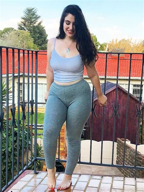 Hip Dips: Everything You Should Know About the Viral Trend | Fitness