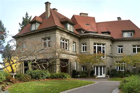 The Pittock Mansion Places To See In Oregon