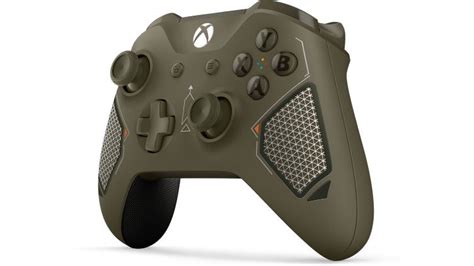 Microsoft Announces Striking Combat Tech Xbox One Controller