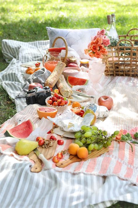 How To Have The Perfect Summer Picnic Simply Beautiful Eating
