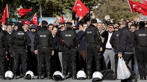 Turkish Police Raid Istanbul Media Group Koza Ipek Bbc News