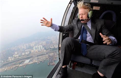 boris johnson takes dramatic helicopter flight over hong kong daily mail online