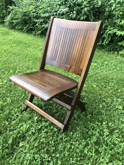 Vintage Wood Folding Chairs Set Of 4 Solid Wood Slat Seat Etsy Wood
