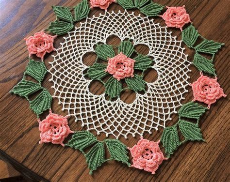 Crochet Doily Made To Order Circle Of Daisies Doily 16 Etsy In 2021
