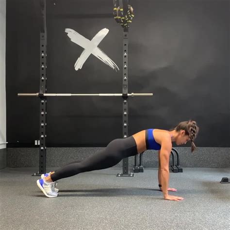 Mountain Climber Bodyweight Workout Circuit For Home Fitness