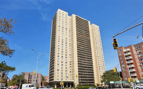Closed 110 11 Queens Blvd Forest Hills Queens Ny Id 20853755