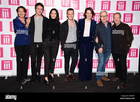 london uk 24th jan 2019 fiona shaw hugh skinner sian clifford andrew scott phoebe waller