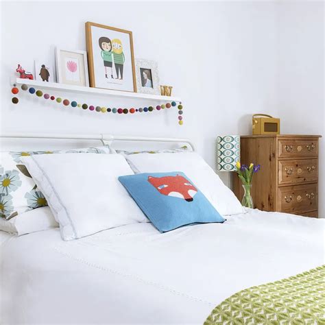 Budget Simple Bedroom Decor Ideas Home Design Adivisor