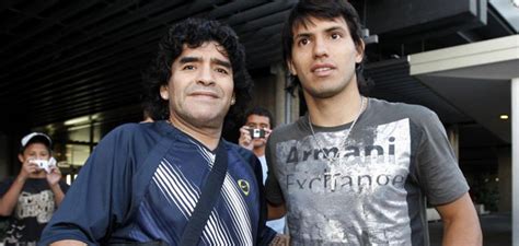 Sobre gianina, el kun señaló que la conozco bastante. Diego Armando Maradona sobre el 'Kun' Agüero: "Es un cagón ...