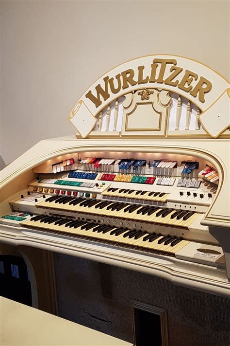 Wurlitzer 950ta Electronic Theatre Organ