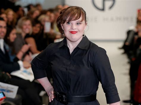 jamie brewer what you need to know about the first down s syndrome model to walk at new york