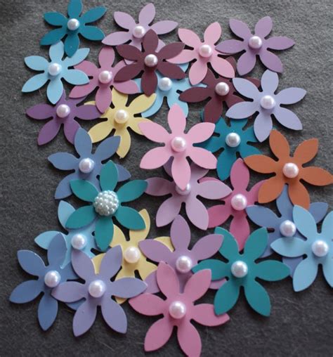 Don't forget to bookmark images/paint sample cards using ctrl + d (pc) or command + d (macos). Flowers made from paint sample cards. FREE from the local Hardware store! I added some half ...