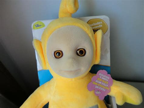 Teletubbies Laugh And Giggle Laa Laa Doll 14 Yellow Plush Toy