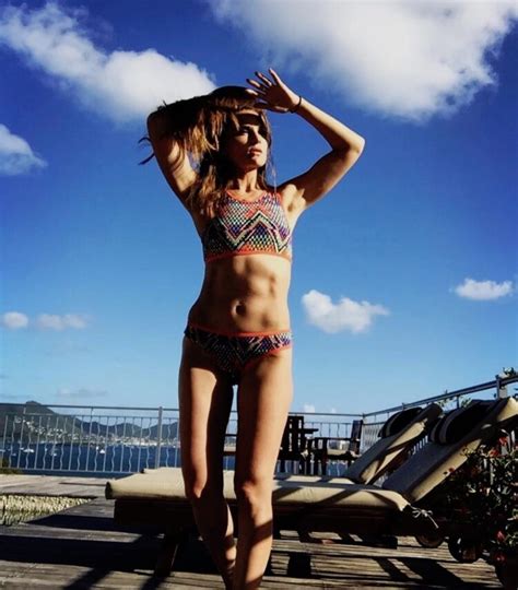 9 Hot Erin Krakow Bikini Pics