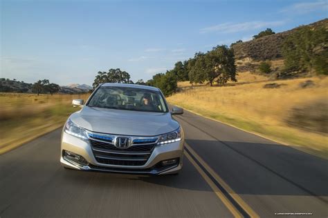 2014 Honda Accord Plug In Hybrid With 115mpge Rating Priced From