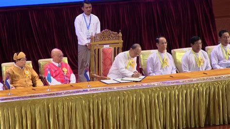 Myanmar Signs Historic Cease Fire Deal With Eight Ethnic Armies — Radio Free Asia