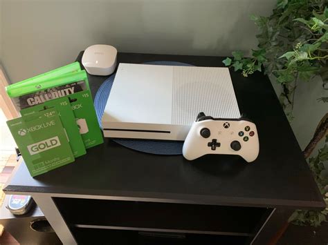 Microsoft Xbox One S 1tb Console 30 Retailer Card And 3