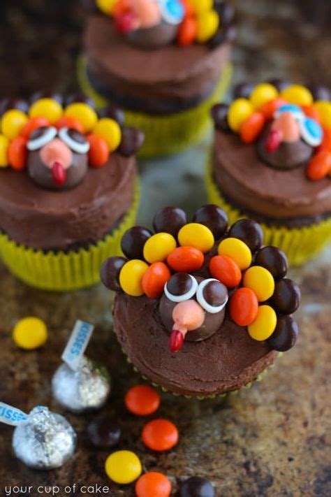 Cute Turkey Cupcakes For Thanksgiving Using Reese S Pieces Turkey Cupcakes Thanksgiving