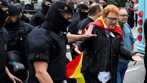 Catalonia Referendum Violence As Police Block Voting Bbc News