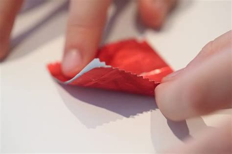 It is simple enough for even a total origami novice to master. How to Make Gum Wrapper Hearts | eHow.com | Wrapper, Gum ...