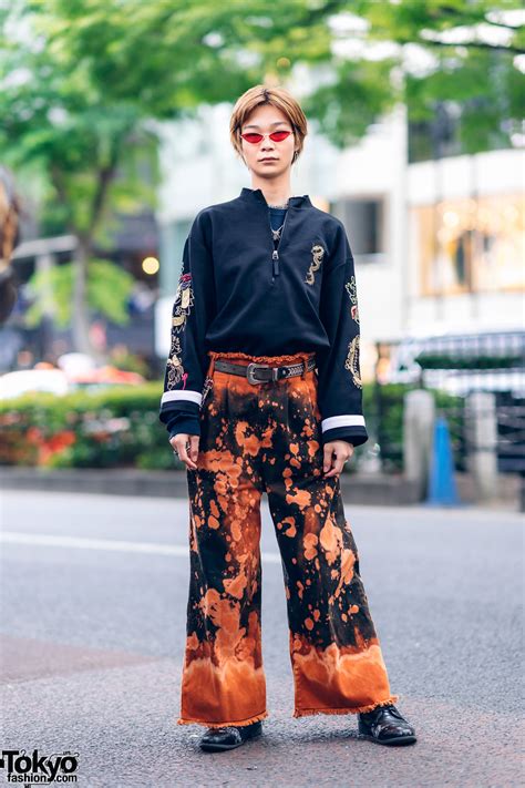 Dragon Print Sweater And Frayed Wide Leg Jeans Tokyo Fashion