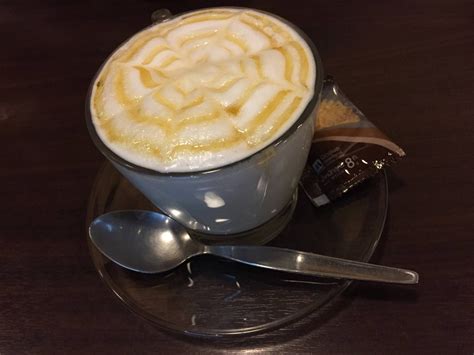 ร้านกาแฟ 24 ชั่วโมง ลาดพร้าว! | LiveInThailand