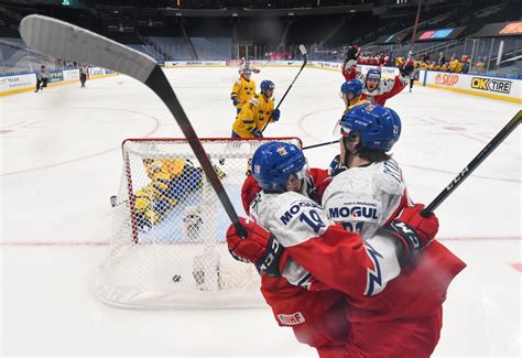 Iihf Sweden Extends Prelims Streak