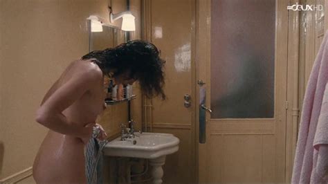Nude Video Celebs Emmanuelle Beart Nude Lamour En Douce 1985