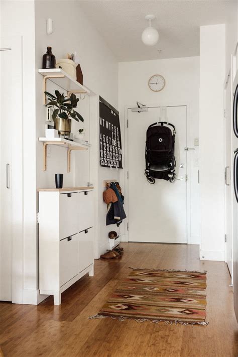 Make Your Entryway Work For You — Homebnc