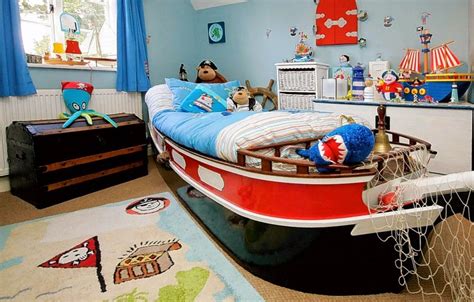 Home Decor Amazing Boat Shaped Bed For Kids Room Ideas