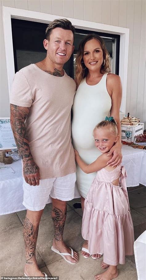 Heavily Pregnant Mafs Star Susie Bradley Tries To Induce Labour By