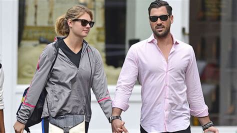 kate upton and maksim chmerkovskiy spotted holding hands photos hot sex picture